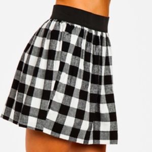 Forever 21 checkered skater skirt